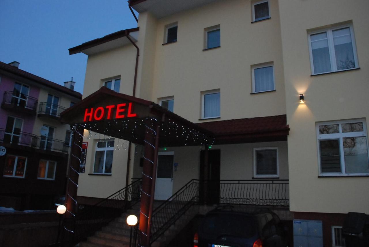 Hotelik Manhatan Radzyn Podlaski Extérieur photo