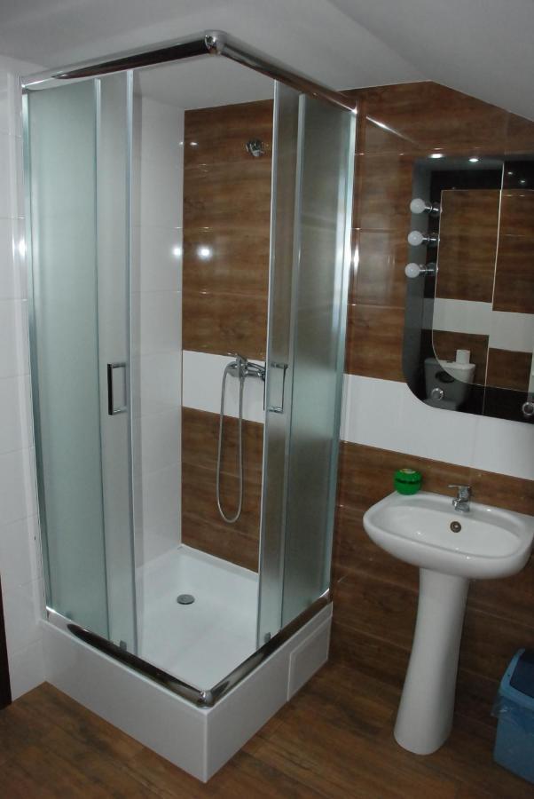 Hotelik Manhatan Radzyn Podlaski Extérieur photo
