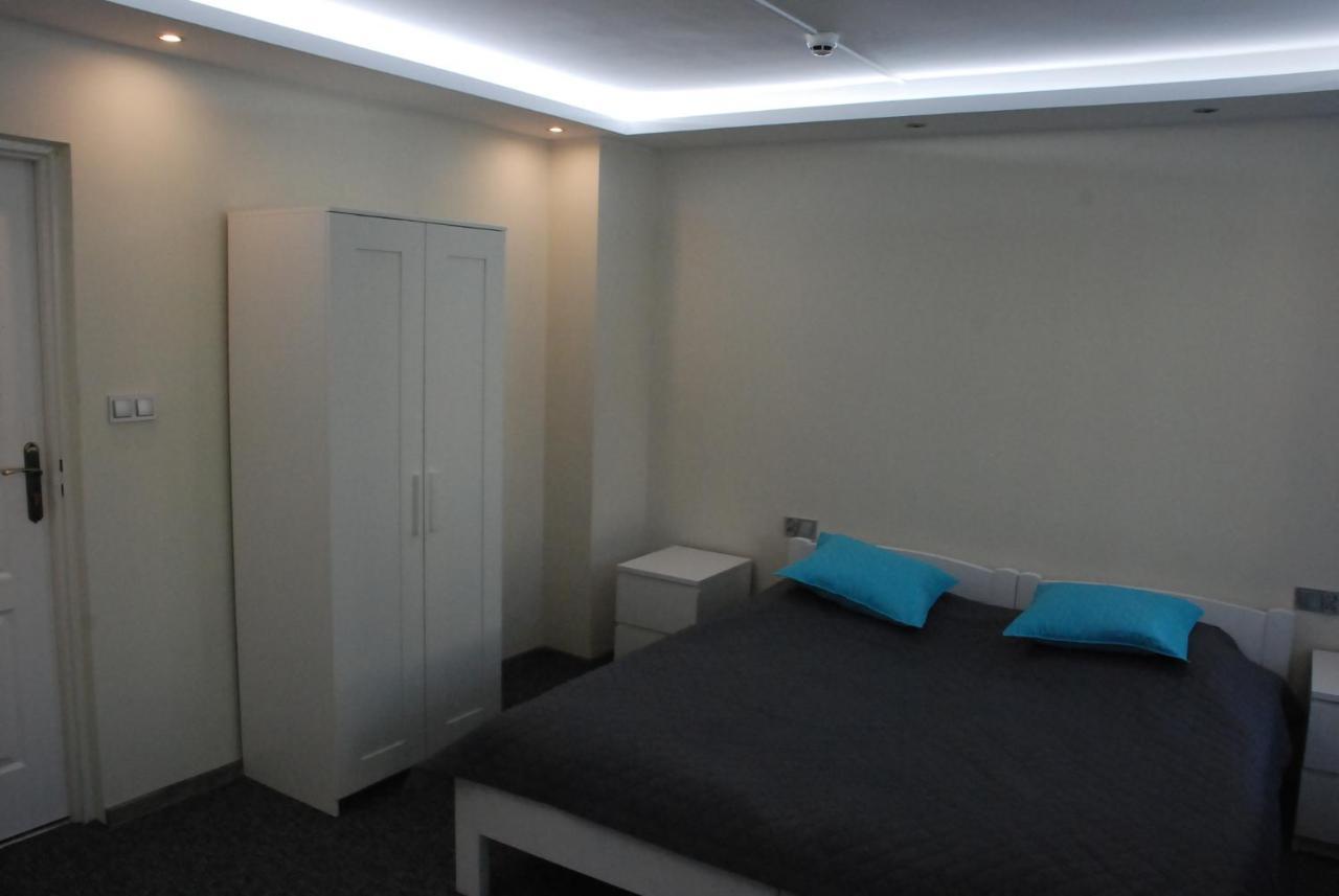Hotelik Manhatan Radzyn Podlaski Extérieur photo